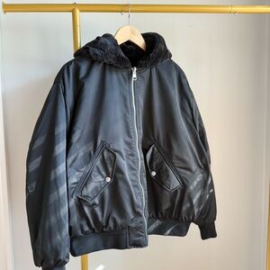 NWOT Zara Heavyweight Reversible Bomber Style Puffer